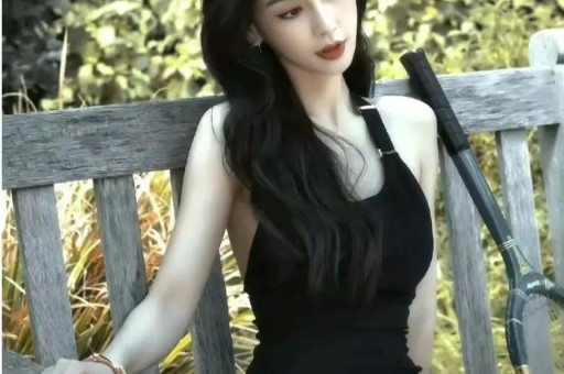 开年第一瓜反转！关晓彤王安宇恋情被曝鹿晗范丞丞紧急声明